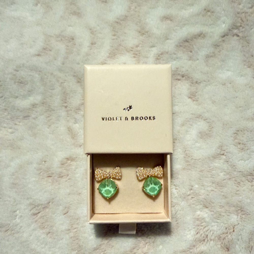 Mint Green Crystal Bow Stud Earrings in Gold- Gift box included